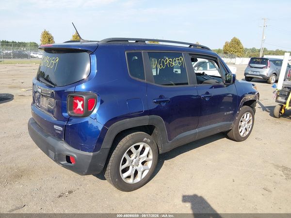 2017 JEEP RENEGADE LATITUDE 4X4 — I4