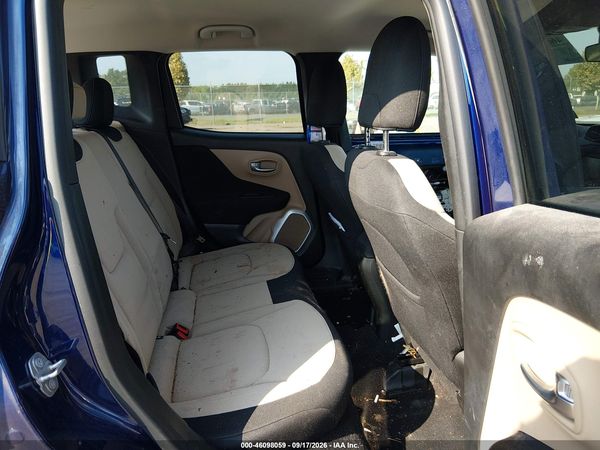 2017 JEEP RENEGADE LATITUDE 4X4 — I8