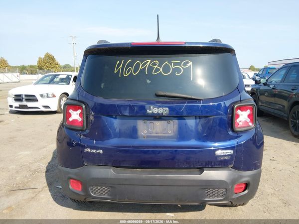 2017 JEEP RENEGADE LATITUDE 4X4 — I119