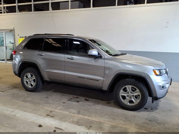 2017 JEEP GRAND CHEROKEE LAREDO 4X4 — I116