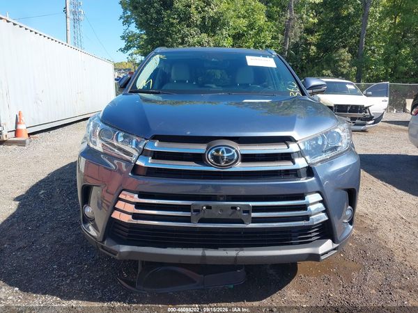 2018 TOYOTA HIGHLANDER LIMITED PLATINUM — I115