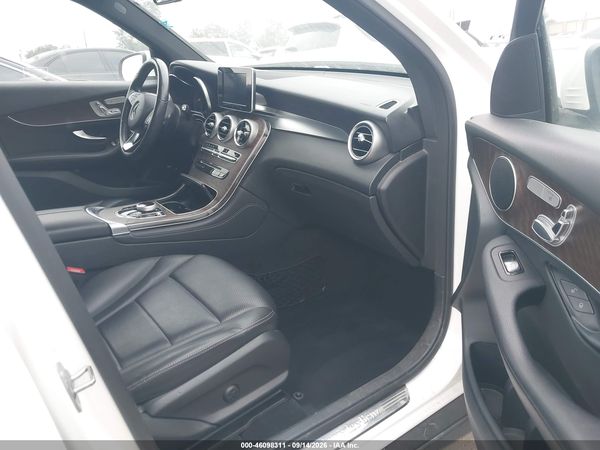 2019 MERCEDES-BENZ GLC 350E 4MATIC