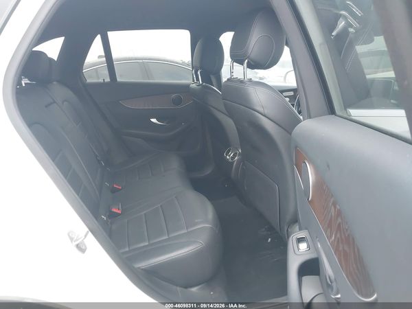 2019 MERCEDES-BENZ GLC 350E 4MATIC