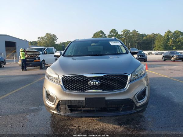 2017 KIA SORENTO 3.3L LX — I115
