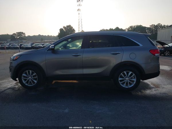 2017 KIA SORENTO 3.3L LX — I117