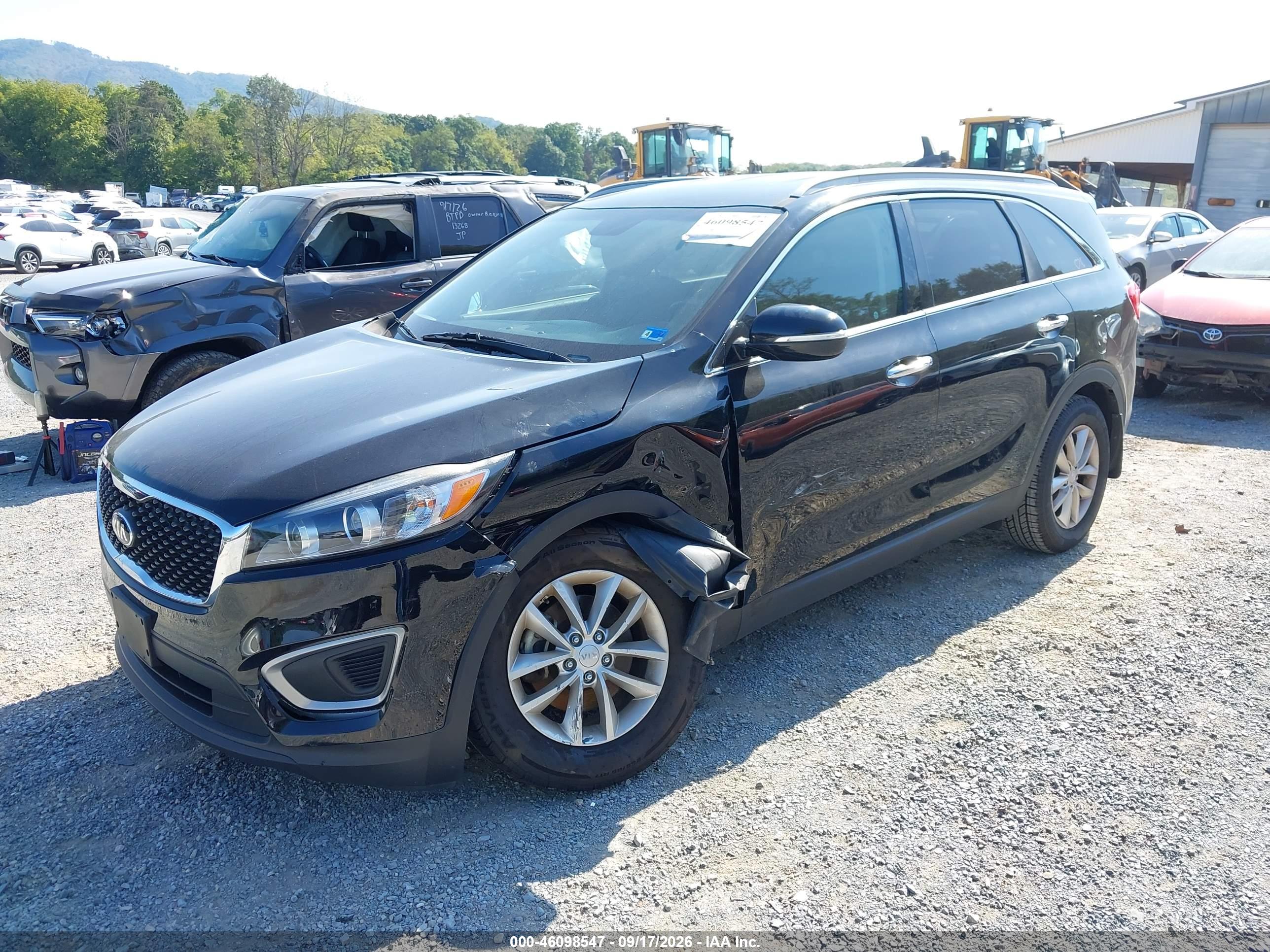 2016 KIA SORENTO 2.4L LX — I2