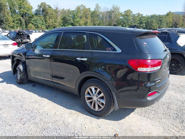 2016 KIA SORENTO 2.4L LX — I3