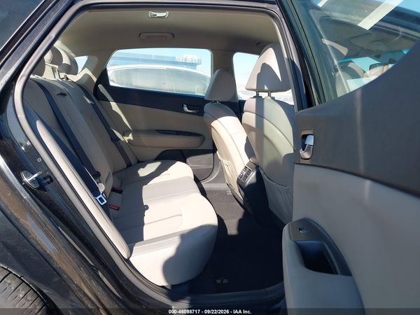 2017 KIA OPTIMA HYBRID Hybrid Base — I8