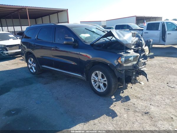 2013 DODGE DURANGO SXT — I1