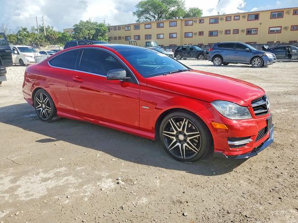 2014 MERCEDES-BENZ C C250