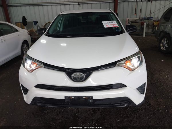 2018 TOYOTA RAV4 LE — I115