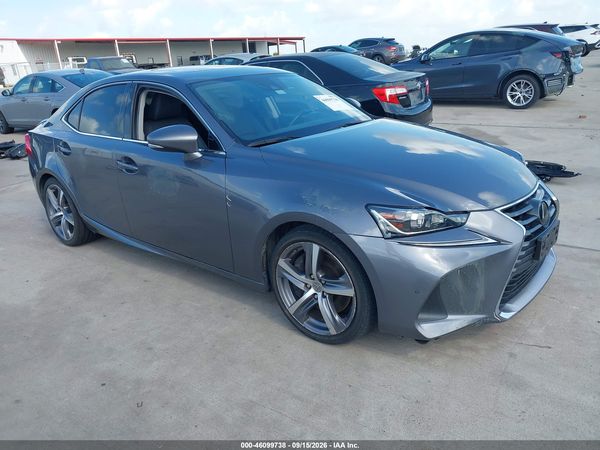 2019 LEXUS IS 300 — I1