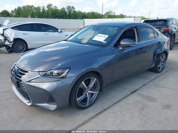 2019 LEXUS IS 300 — I2