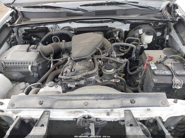 2022 TOYOTA TACOMA SR — I10