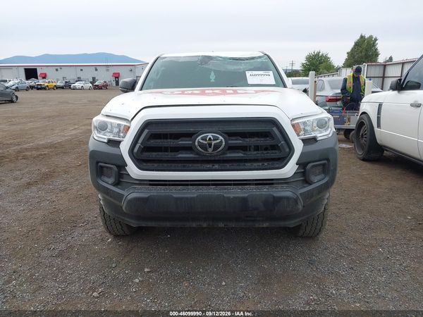 2022 TOYOTA TACOMA SR — I115