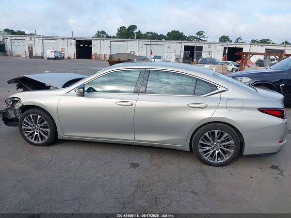 2019 LEXUS ES 350 — I117