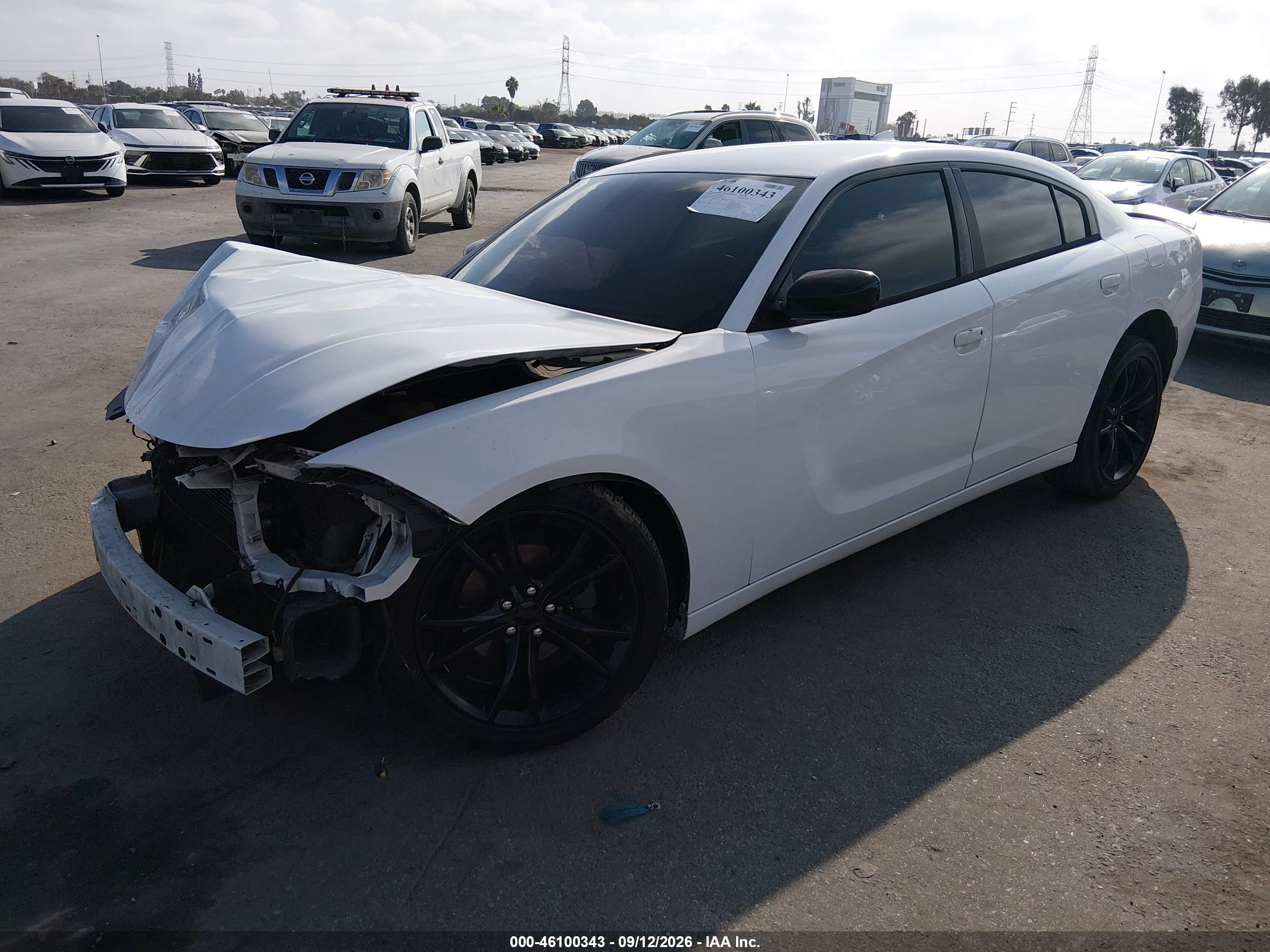 2016 DODGE CHARGER SXT — I2