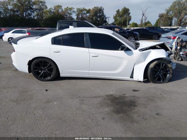 2016 DODGE CHARGER SXT — I116
