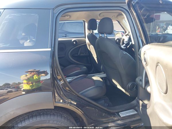 2012 MINI COOPER S COUNTRYMAN — I8