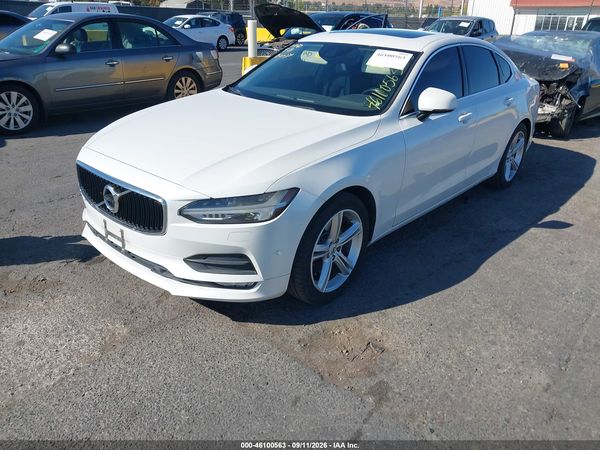 2017 VOLVO S90 T5 MOMENTUM — I2