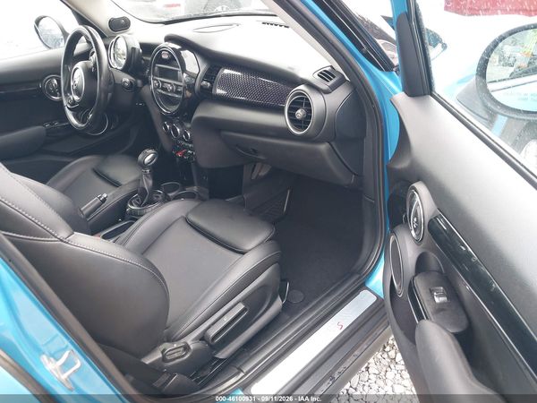 2015 MINI HARDTOP COOPER S — I152