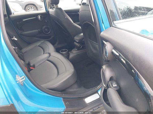 2015 MINI HARDTOP COOPER S — I153