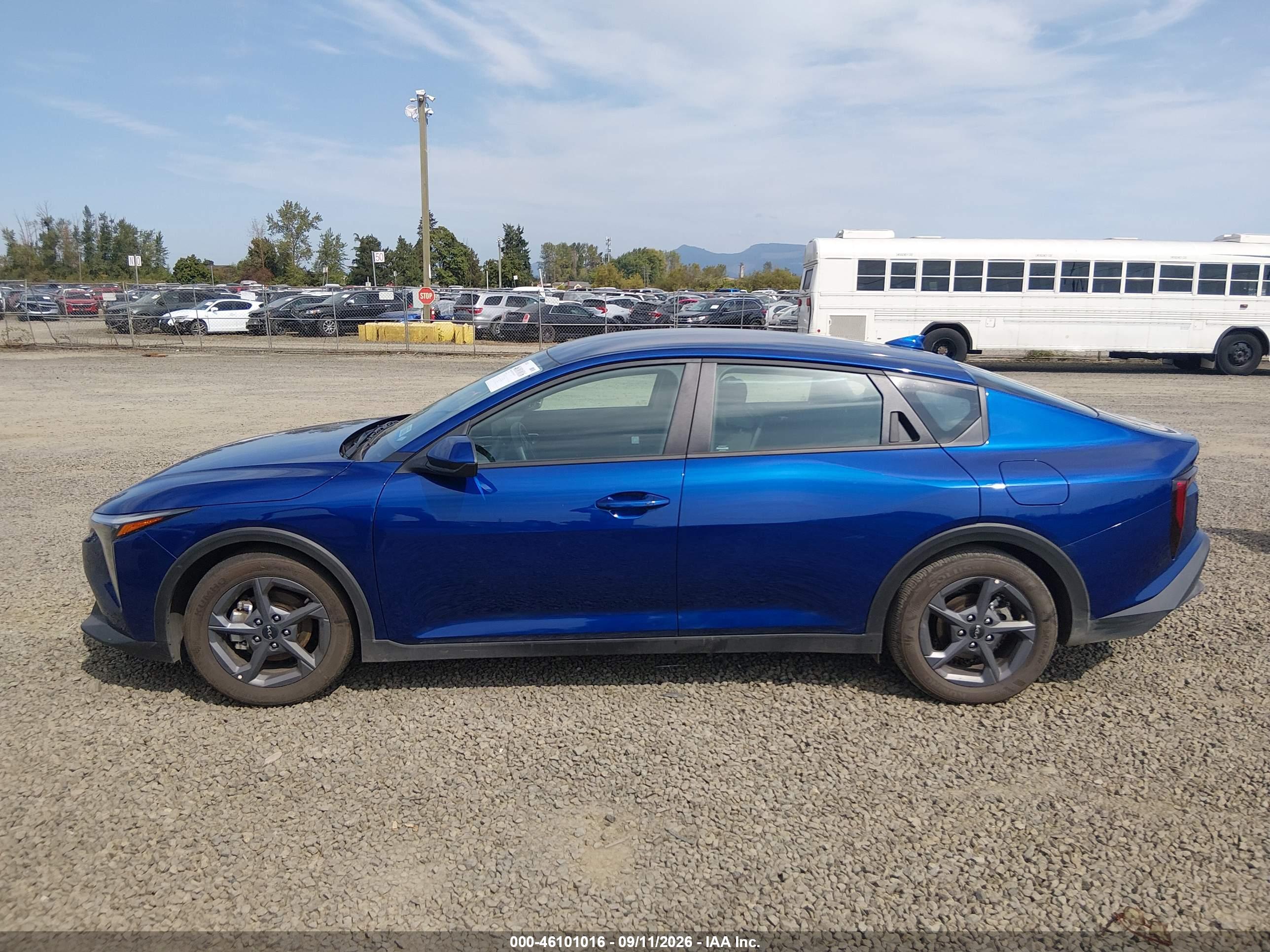 2026 KIA K4 LXS
