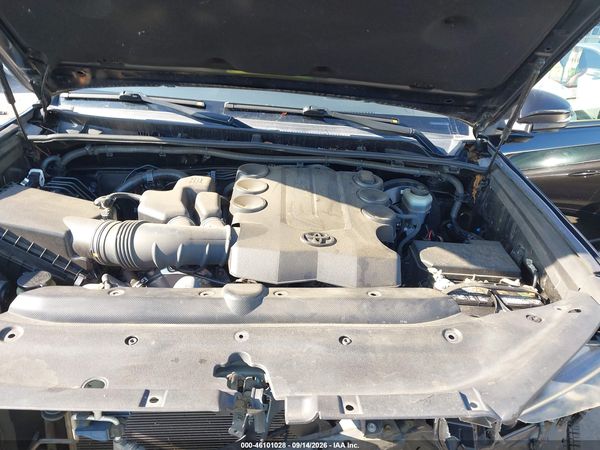 2016 TOYOTA 4RUNNER SR5 PREMIUM — I10