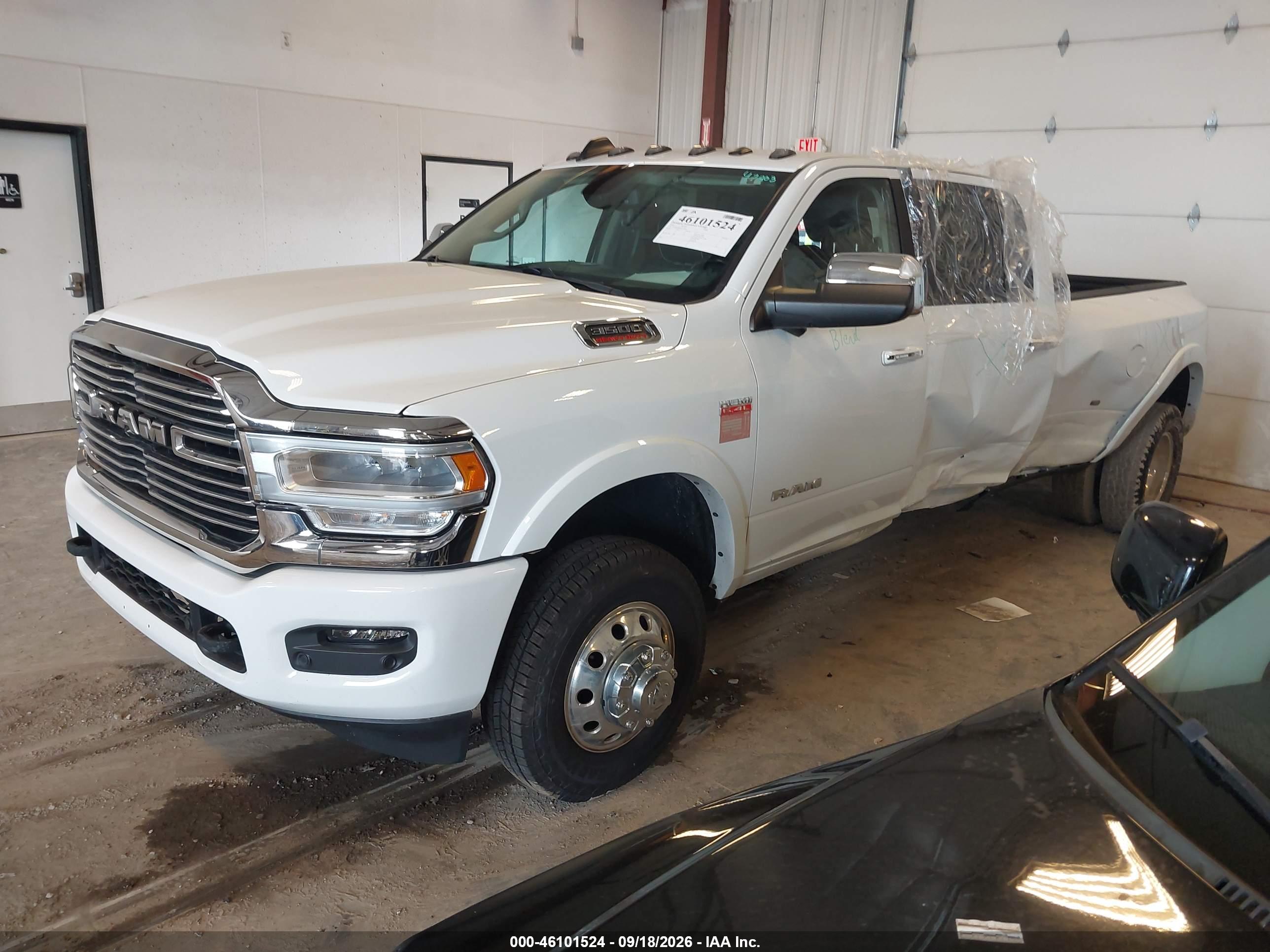 2022 RAM 3500 LARAMIE  4X4 8' BOX — I2