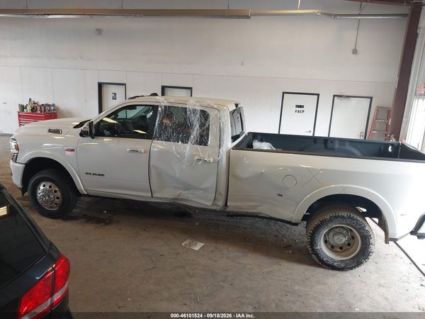 2022 RAM 3500 LARAMIE  4X4 8' BOX — I117