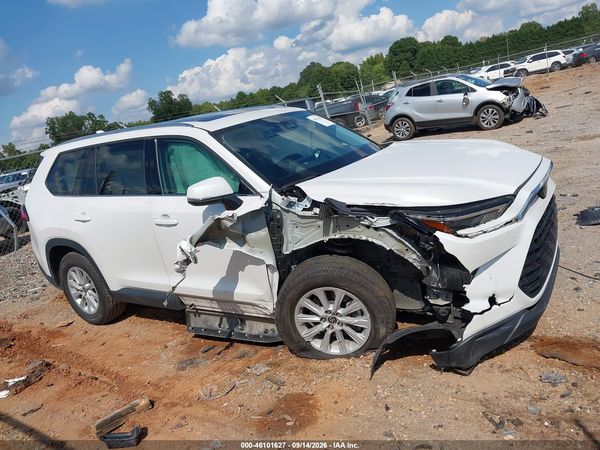 2024 TOYOTA GRAND HIGHLANDER XLE — I116
