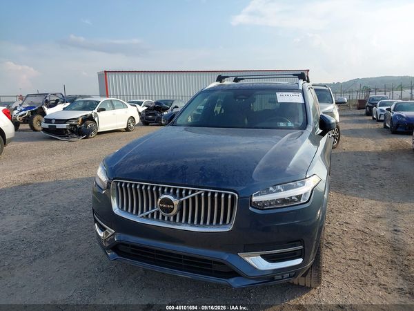 2023 VOLVO XC90 B6 PLUS 7-SEATER — I6