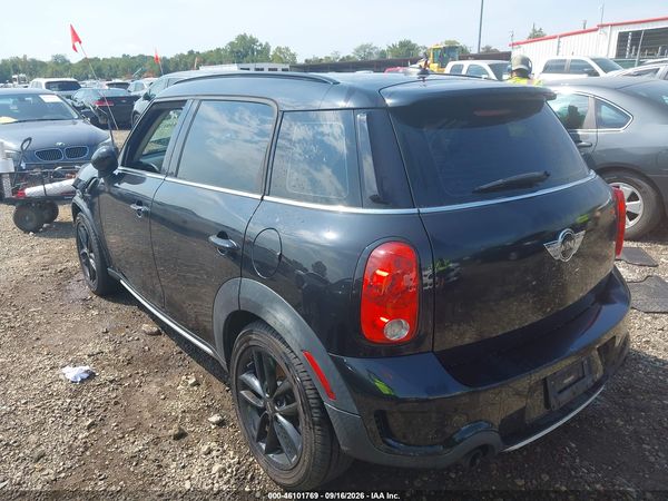 2015 MINI COUNTRYMAN COOPER S — I3