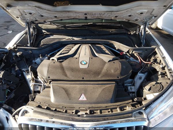 2015 BMW X5 XDRIVE50I — I10