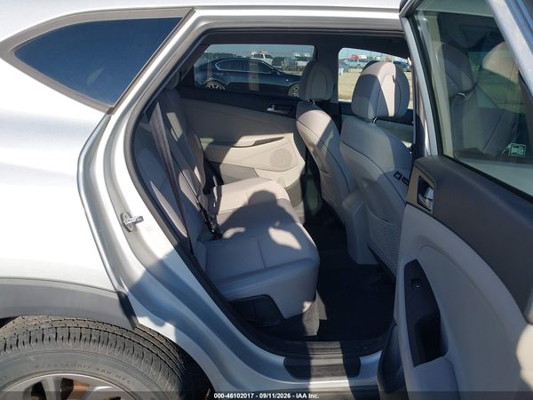 2018 HYUNDAI TUCSON SE — I8