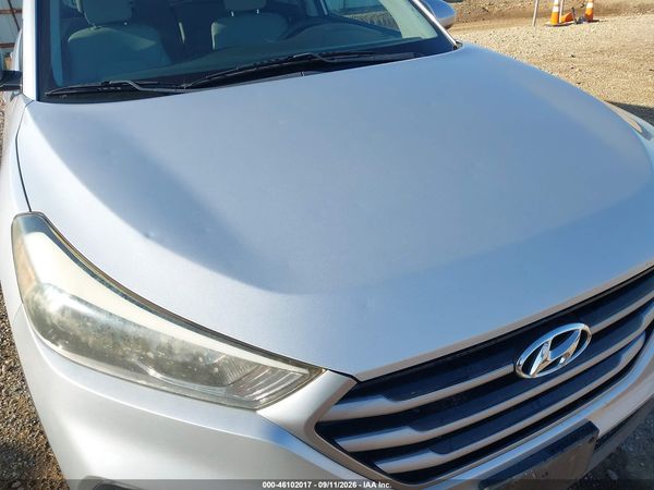 2018 HYUNDAI TUCSON SE — I71