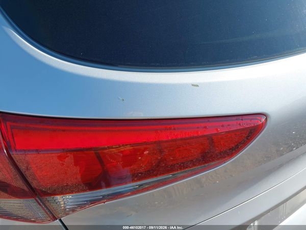 2018 HYUNDAI TUCSON SE — I73