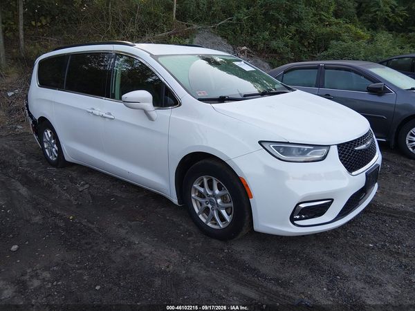 2022 CHRYSLER PACIFICA TOURING L — I1