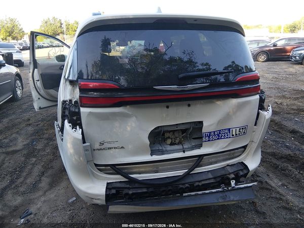 2022 CHRYSLER PACIFICA TOURING L — I6