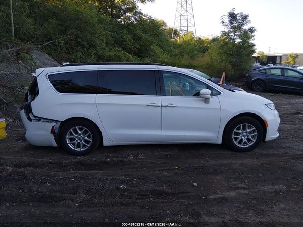 2022 CHRYSLER PACIFICA TOURING L — I116