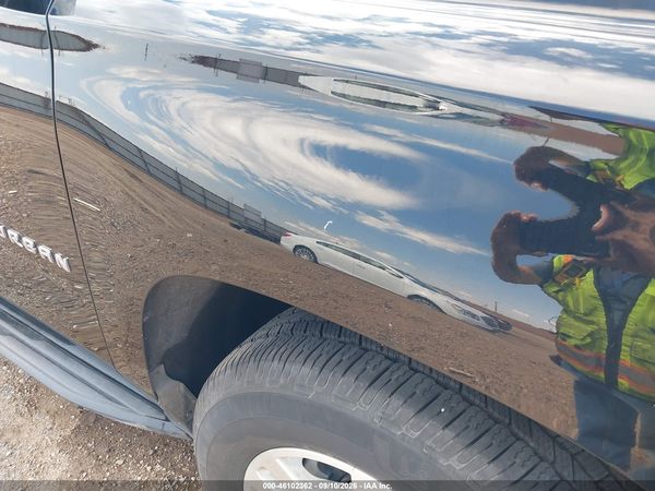 2017 CHEVROLET SUBURBAN LS — I71