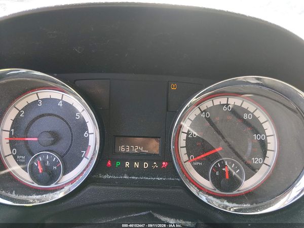 2014 DODGE GRAND CARAVAN SXT — I7