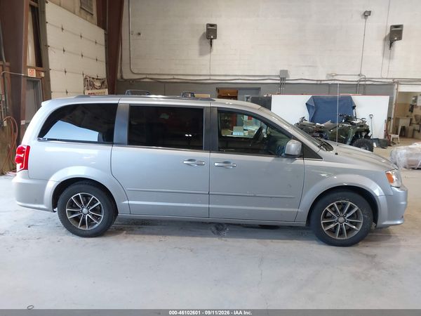 2017 DODGE GRAND CARAVAN SXT