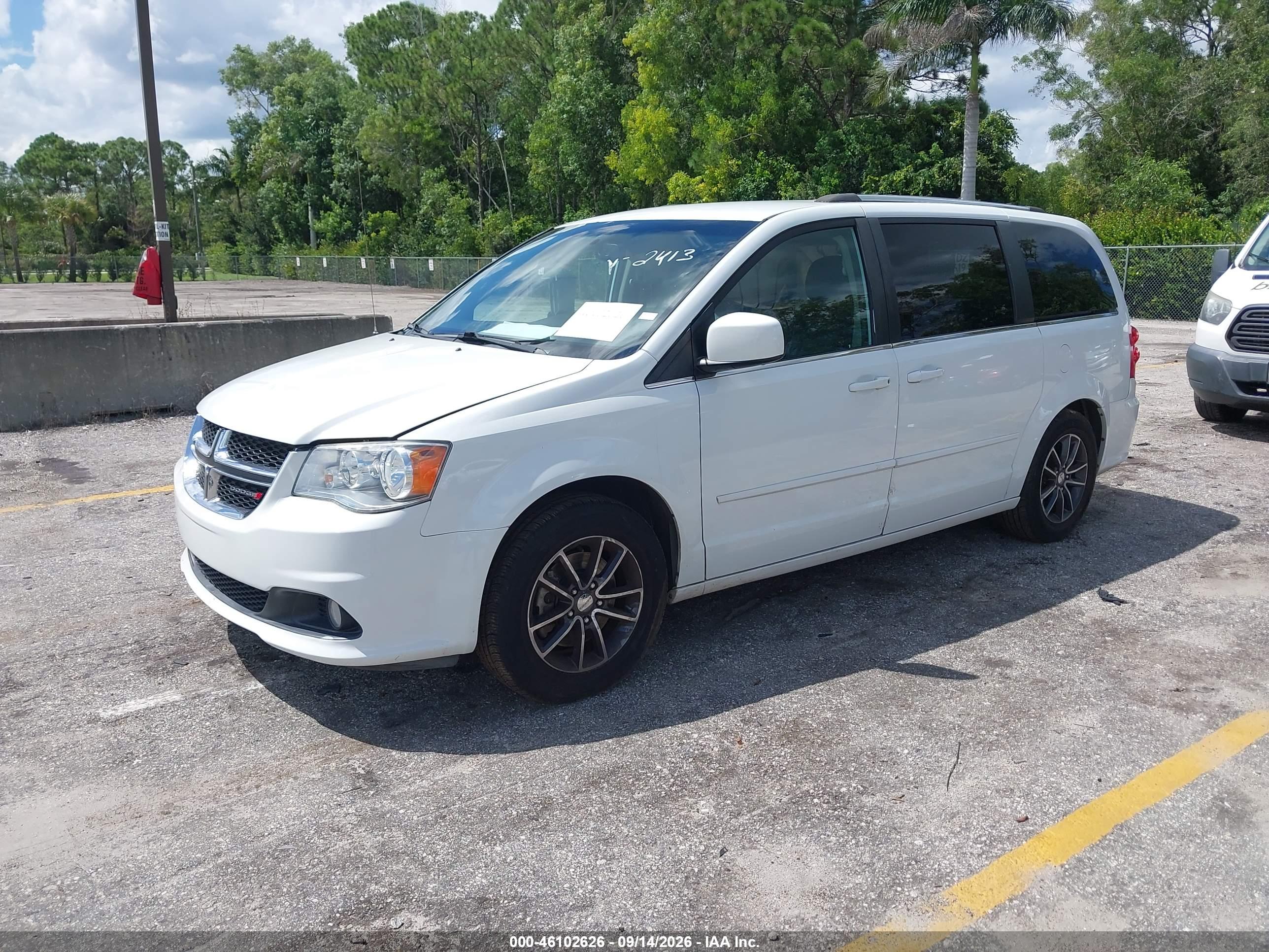 2017 DODGE GRAND CARAVAN SXT — I2
