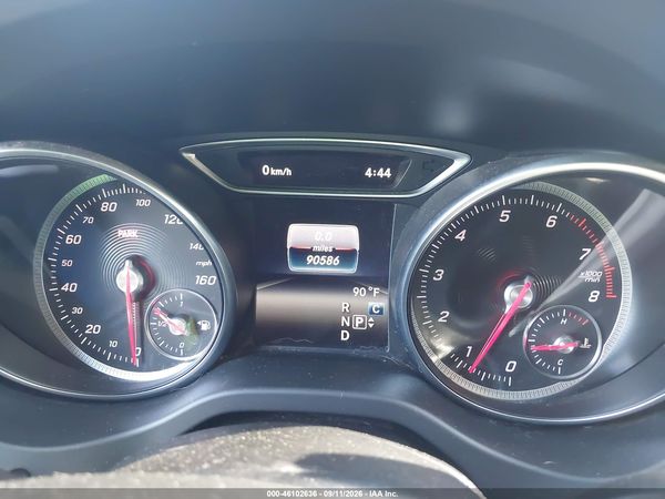 2018 MERCEDES-BENZ GLA GLA 250 — I7