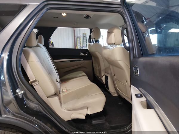 2016 DODGE DURANGO SXT — I8