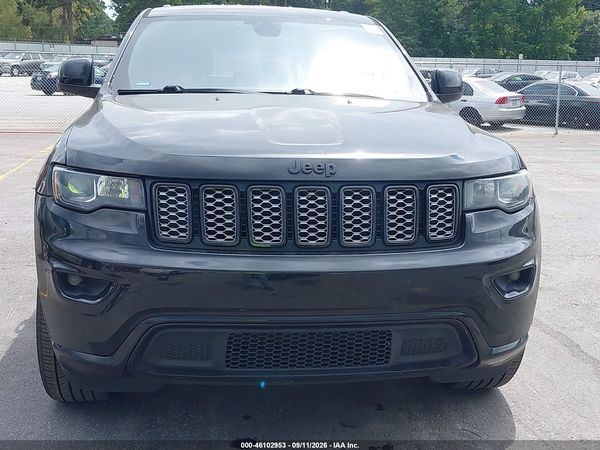 2017 JEEP GRAND CHEROKEE ALTITUDE 4X2