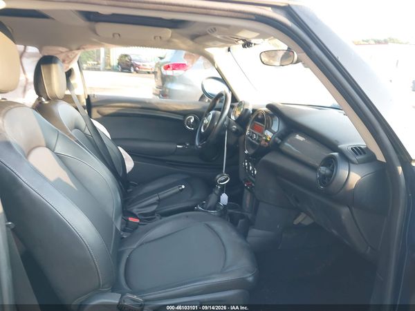 2016 MINI HARDTOP COOPER — I5