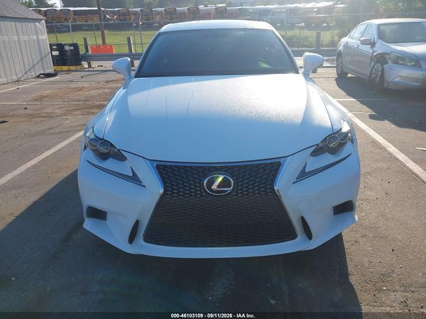 2016 LEXUS IS 200T