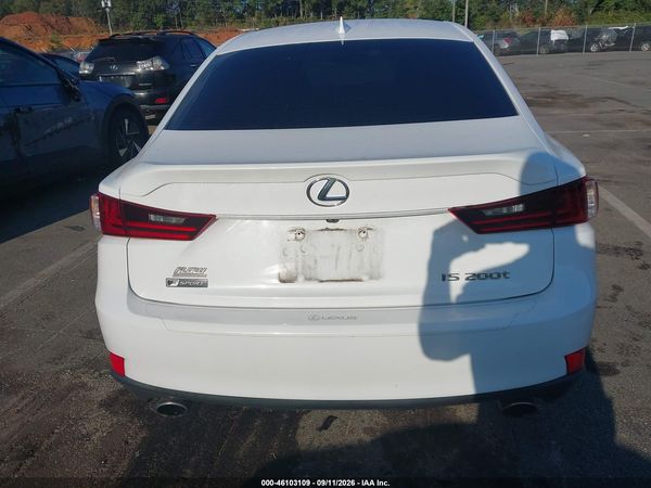 2016 LEXUS IS 200T